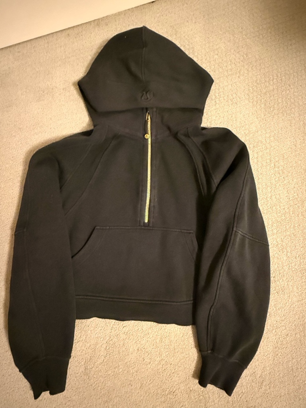 Lululemon - Black/Gold - Scuba Oversized Half-Zip Hoodie - Women's - Medium